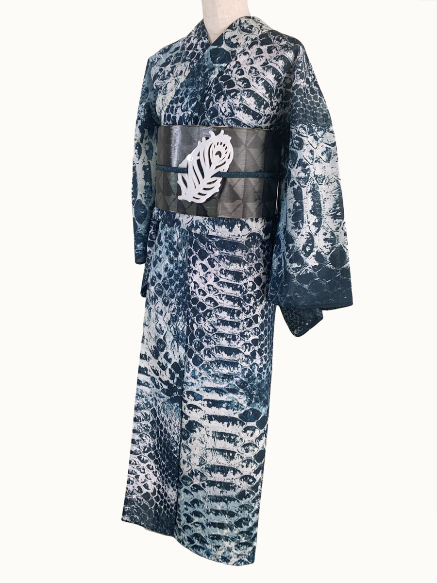 【即納品】セオα単衣片面プリントキモノ/パイソンブルーＳ - [玉のり]TAMANORI online shopping.